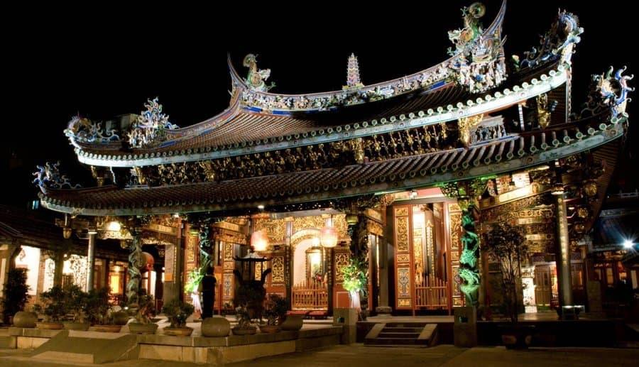 Best-Temples-To-Visit-Taiwan-Baoan